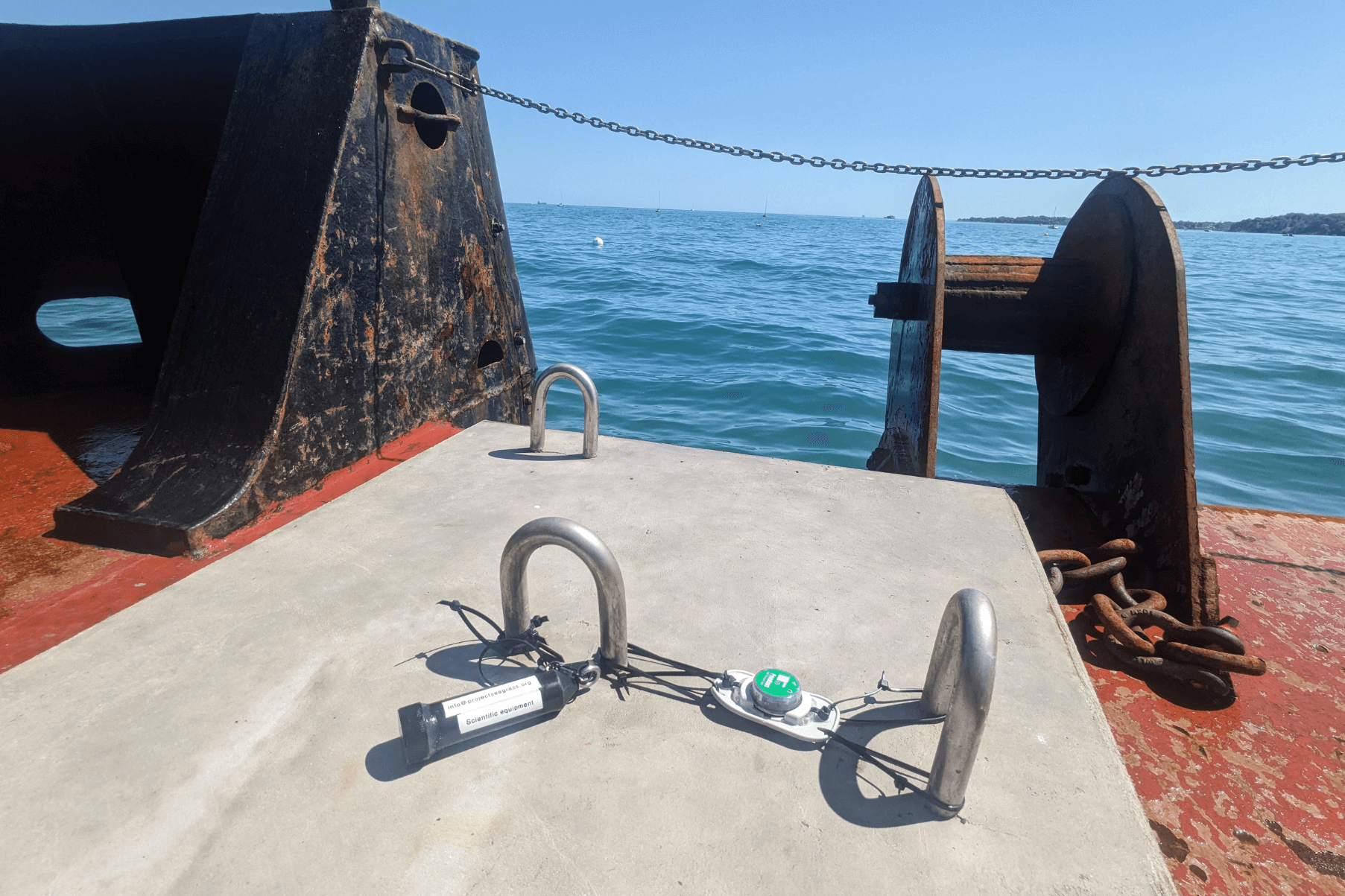Advanced Sustainable Mooring Systems with monitoring devices